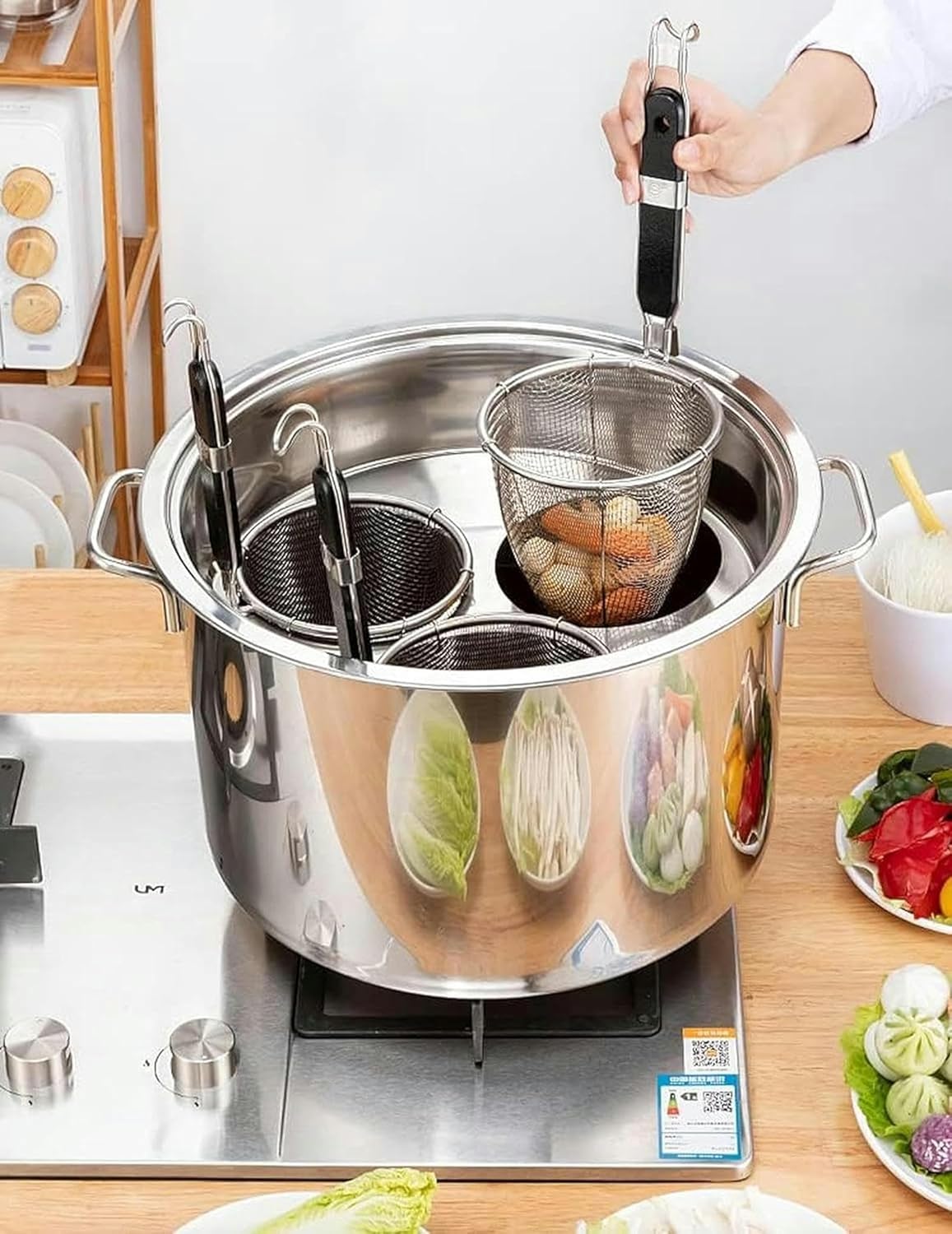 AttreX Stainless Steel Pasta Cooker with 3 Holes Strainer Basket Overflow Protection Silver